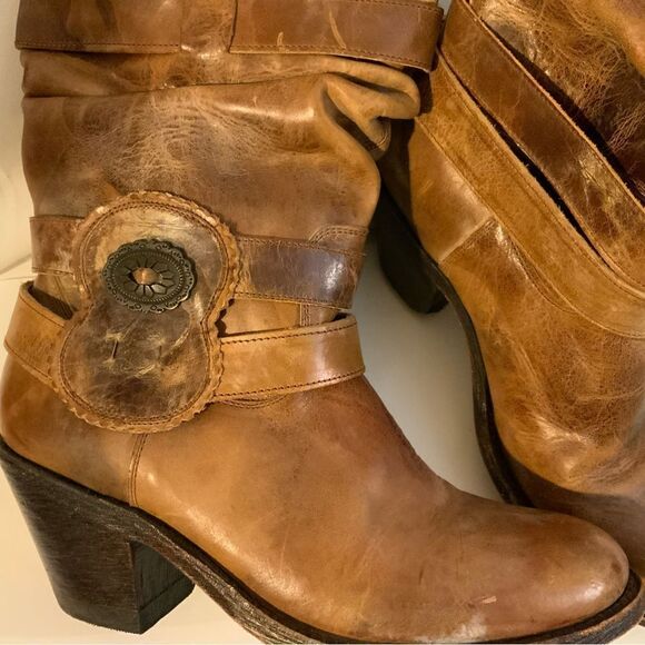 Johnny Ringo Size 7B Tan Distressed Slouch Harness Western Cowboy Boot - Picture 7 of 15